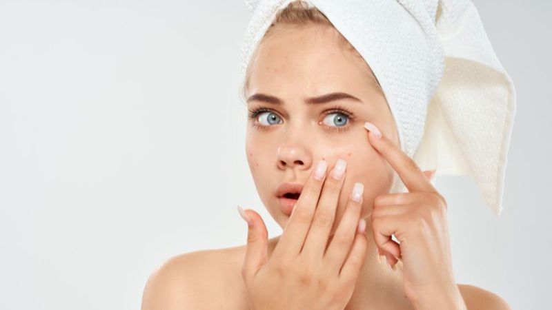 Cildinize zarar verebilecek 7 cilt bakım ürünü
