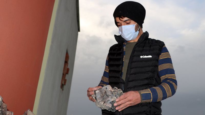 Afyonkarahisar'da göktaşı diye satmadı, elinde kaldı