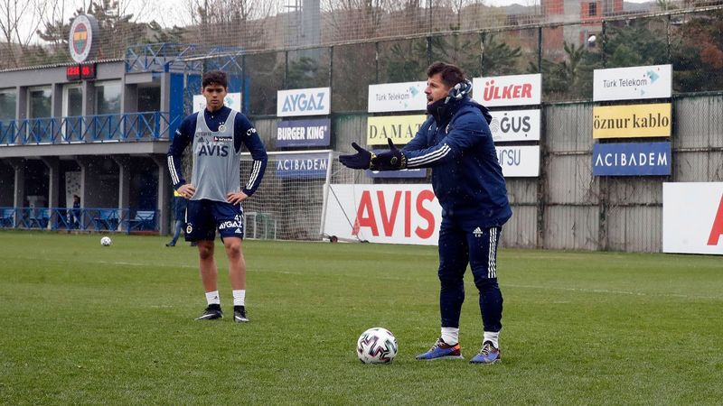 Emre Belözoğlu'nun Denizlispor maçı muhtemel 11'i