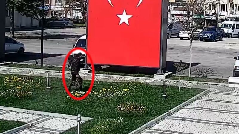 Kırklareli’nde hırsız, belediyenin yaptığı süslemeleri çaldı