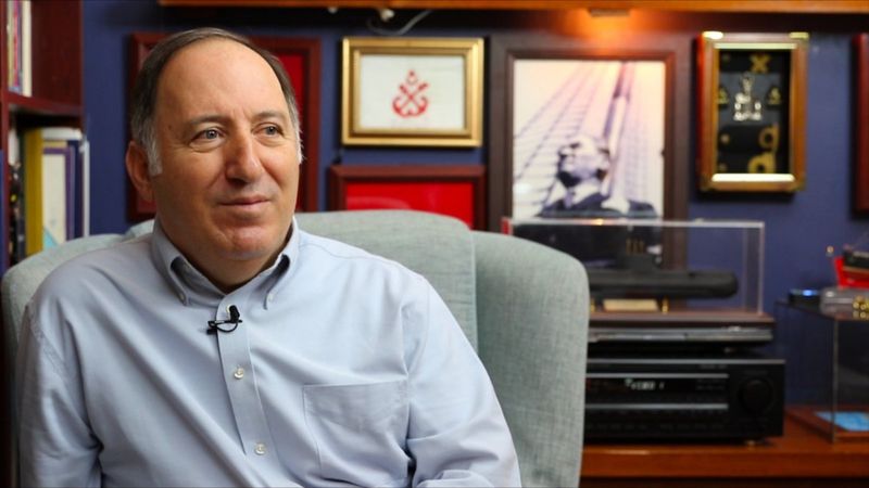 Bildiri yayınlayan emekli amiraller gözaltına alındı