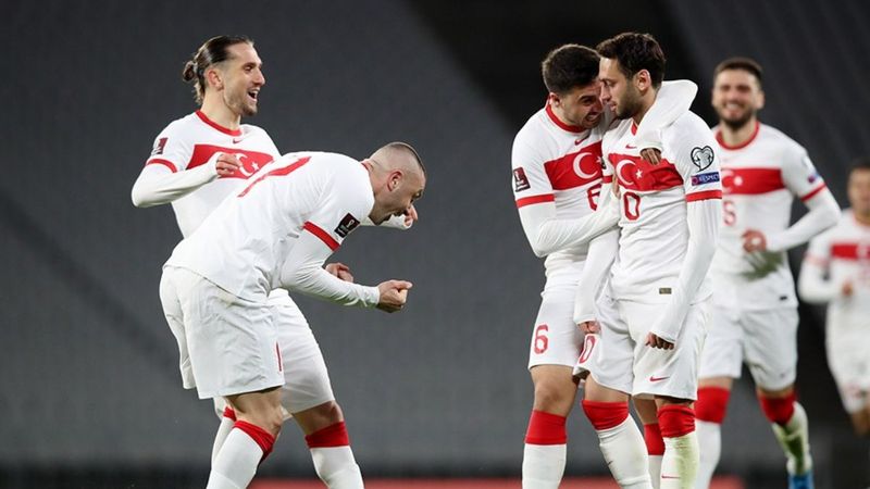 Türkiye FIFA sıralamasında 3 basamak yükseldi