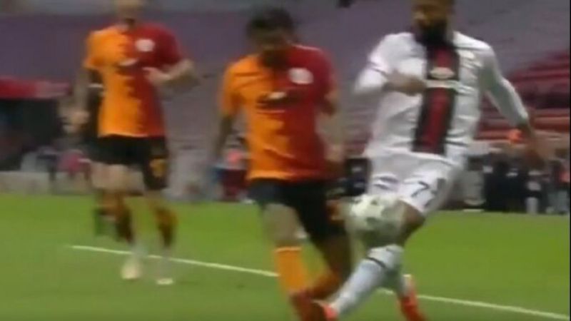 DeAndre Yedlin sakatlandı