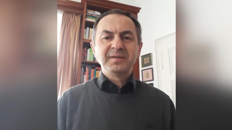 Avusturyalı papazdan Türkçe Ramazan ayı mesajı