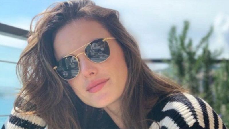Alessandra Ambrosio'dan 40 yaş pozları