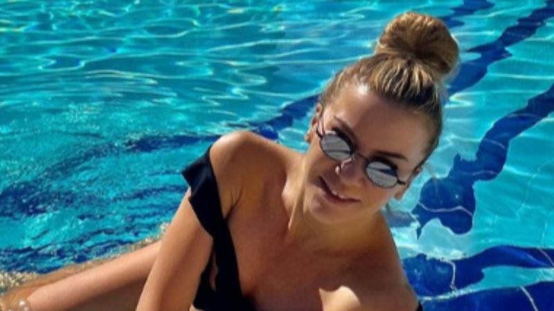 İvana Sert, tatil sezonunu açtı