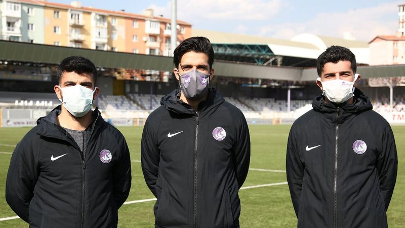 Maç esnasında oruç açan futbolcular, açıklama yaptı