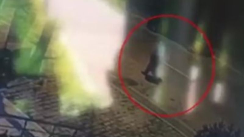 Beylikdüzü'nde 2 iş yerinden hırsızlık yapan şüpheli yakalandı