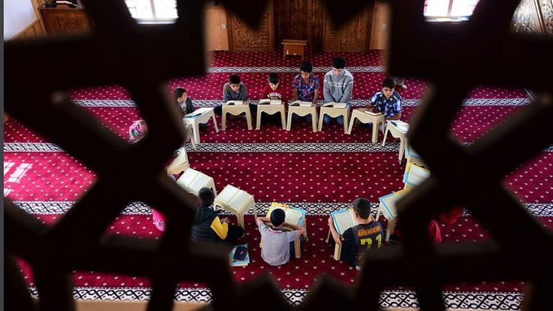 KKTC'de Kur'an kursları, laiklik ilkesi gereğince kapatıldı