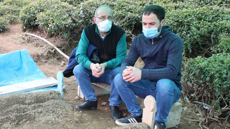 Rize'de aynı aileden 8 kişi koronavirüse yenik düştü