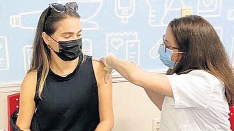 Ceyda Ateş koronavirüs aşısı oldu