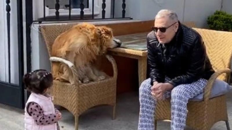 Mehmet Ali Erbil'e torun ziyareti