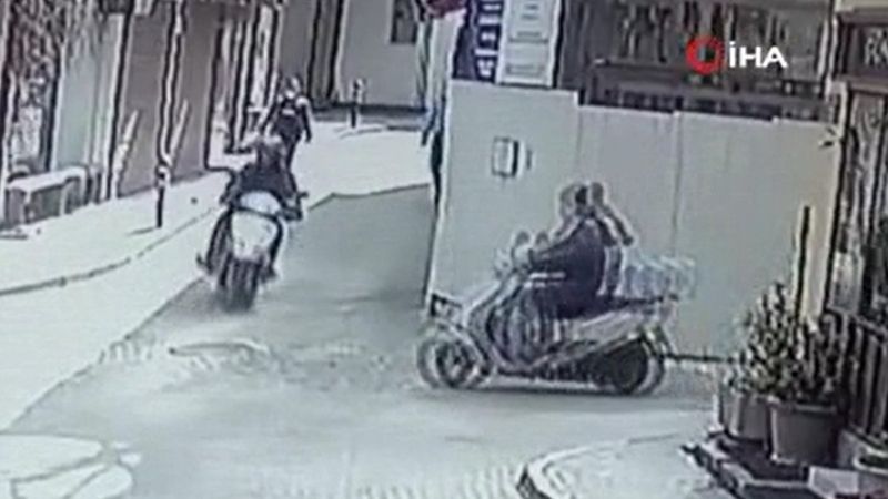 Bursa'da iki kuryenin çarpışma anı