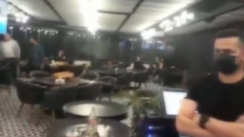 Ataşehir'de kısıtlamayı ihlal eden kafeye baskın