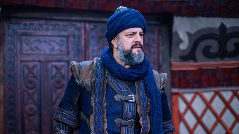 Kuruluş Osman'ın Dündar Bey'i Ragıp Savaş: Veda sahnesinde çok ağladık