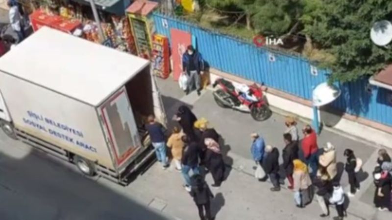 Şişli Belediyesi patates ve soğan dağıttı
