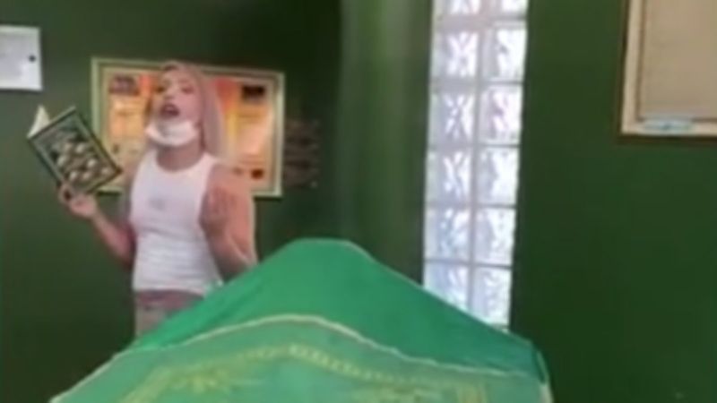 Türbede çekilen TikTok videosuna tepki yağıyor