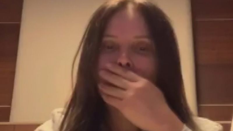 Şarkıcı Asya hastaneye kaldırıldı