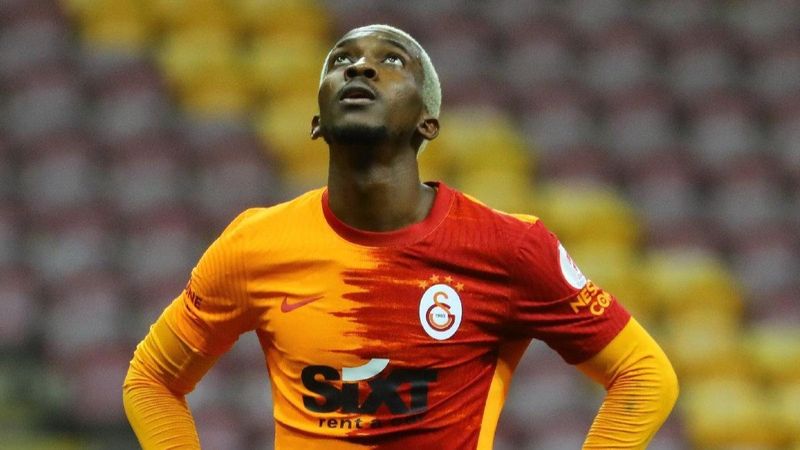 Galatasaray'da Onyekuru sakatlandı