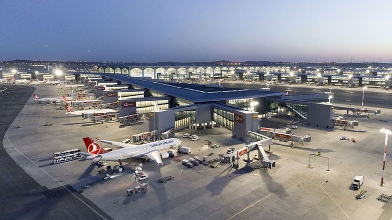 Havalimanlarında yaklaşık 73 milyon yolcuya hizmet verildi