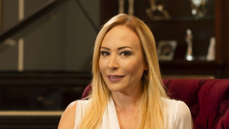 Ahu Sungur'dan aşı tepkisi