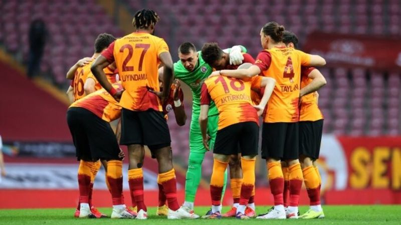 Antalyaspor-Galatasaray maçının muhtemel 11'leri