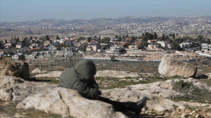 Yahudi yerleşimciler Filistinlilere saldırdı