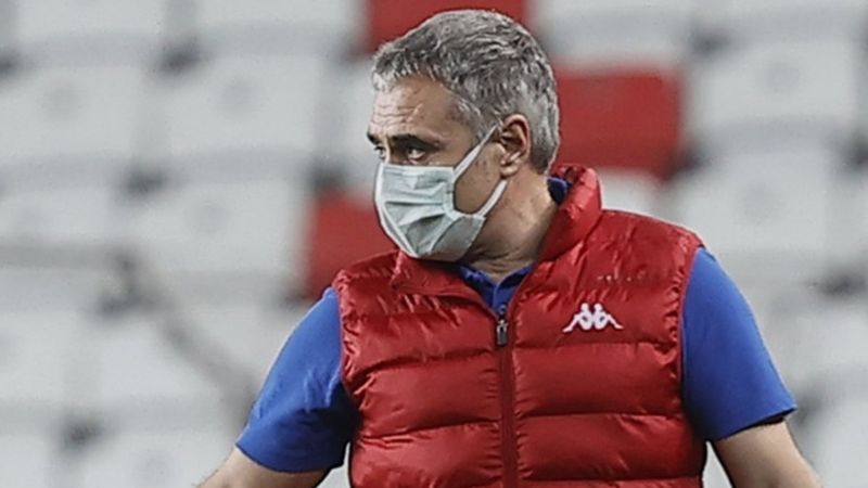 Ersun Yanal'dan Lukas Podolski'ye destek