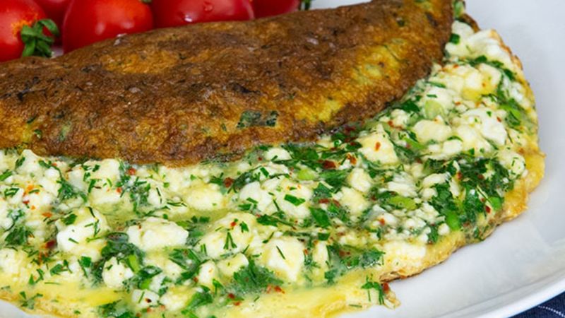 Bu sefer sahura: Otlu peynirli omlet