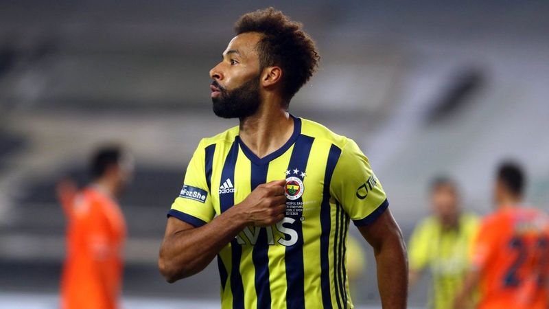 Nazım Sangare 1 ay sahalardan uzak kalacak