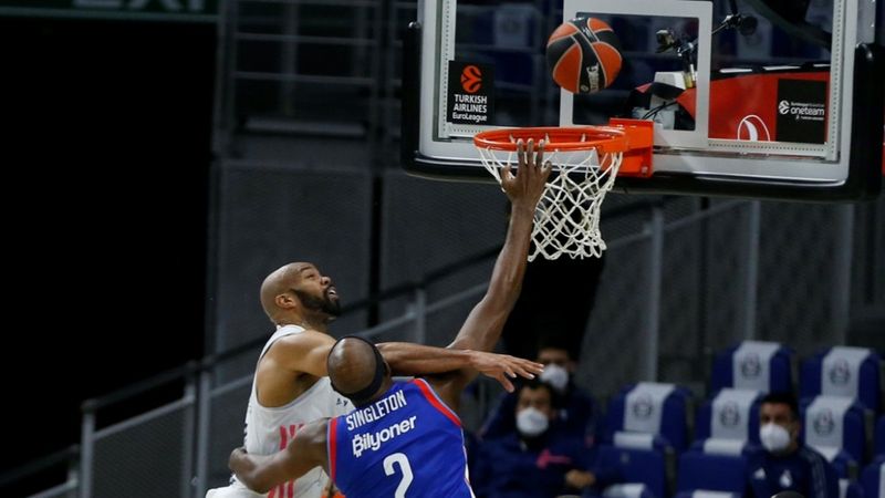Efes, bu kez  Madrid'e yenildi