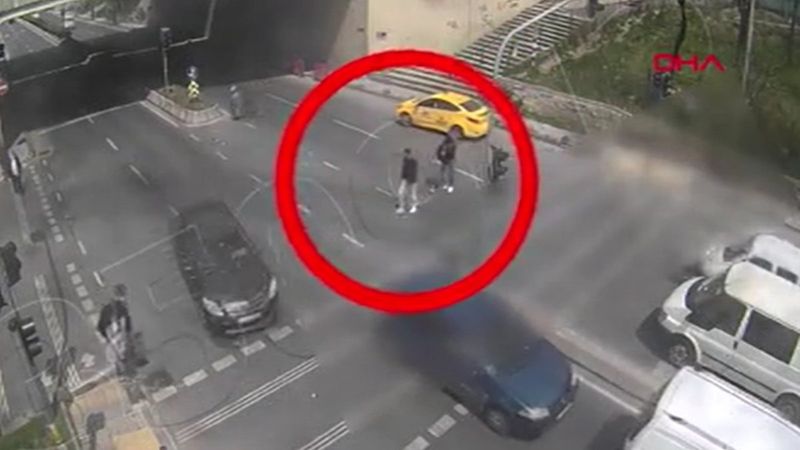 Otogara patlayıcıları bırakan teröristler kamerada