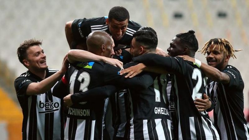 Beşiktaş, şampiyonluğa yürüyor