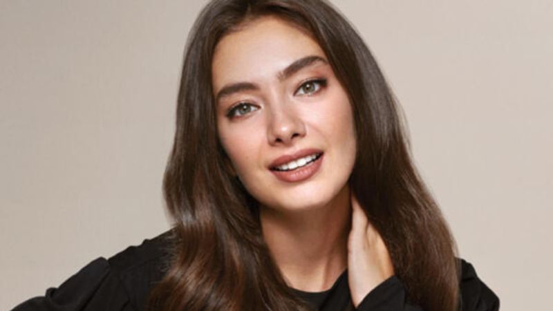 Neslihan Atagül: Bir sürü zorluk atlattım