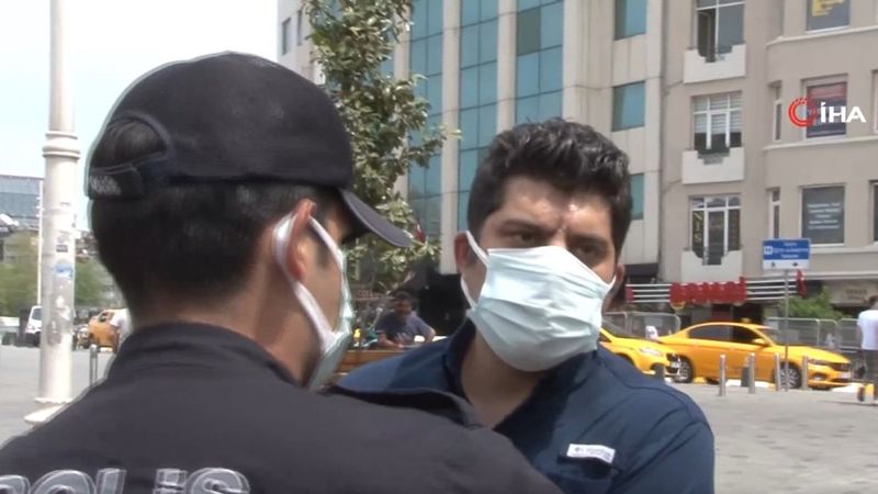 Taksim'de polisten cezaya itiraz eden İranlıya: Evinde oturacaksın