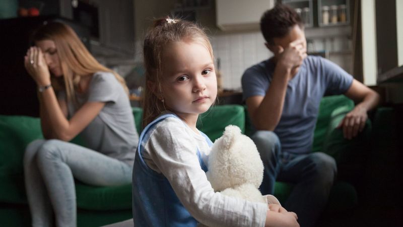Boşanma sürecindeki anne babalara uzmanından önemli uyarı
