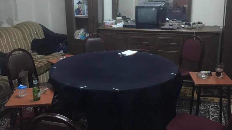 Afyonkarahisar'da evde kumar oynayan 7 kişiye para cezası