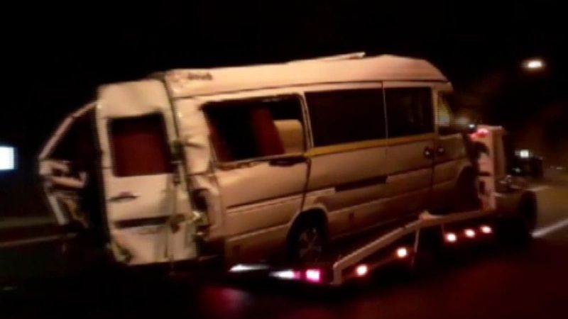 Osmaniye'de tarım işçilerini taşıyan minibüs kaza yaptı