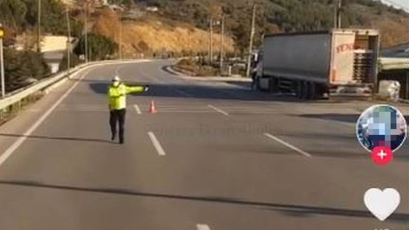Samsun'da denetime takılıp polislere küfreden sürücüye hapis cezası