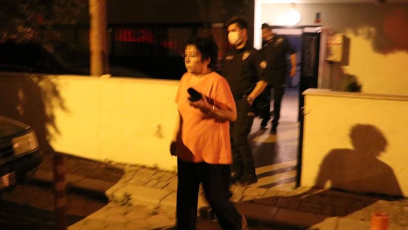 Denizli'de kadın tartıştığı kocasını bıçakladı