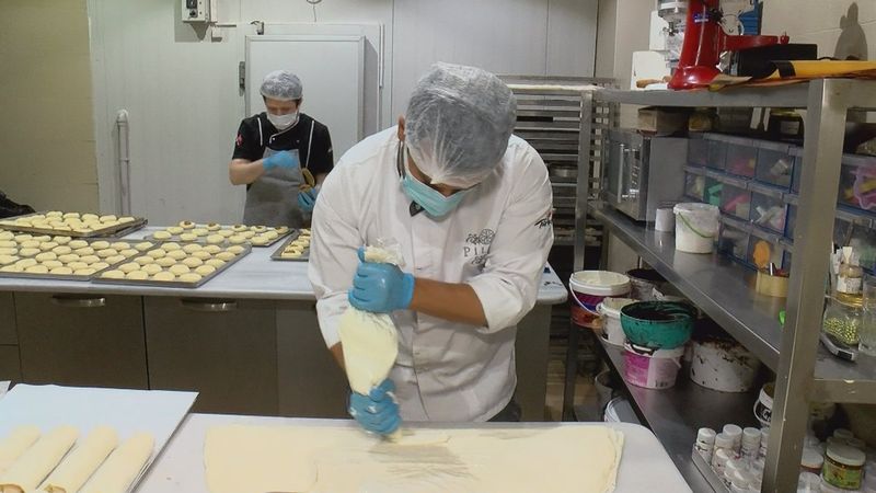 İstanbul'da Ramazan Bayramı öncesi tatlıcılara gıda denetimi yapıldı