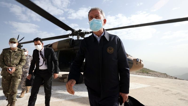 Hulusi Akar: S-400 kimse için tehdit değil