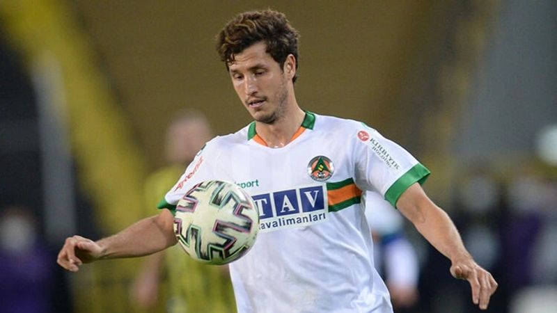 Salih Uçan: Hayal kırıklığı yaşıyorum