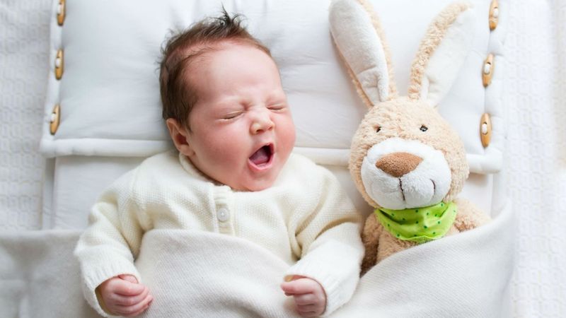 Hatalı yatırma ve yatak düzeni bebek ölümlerini artırıyor