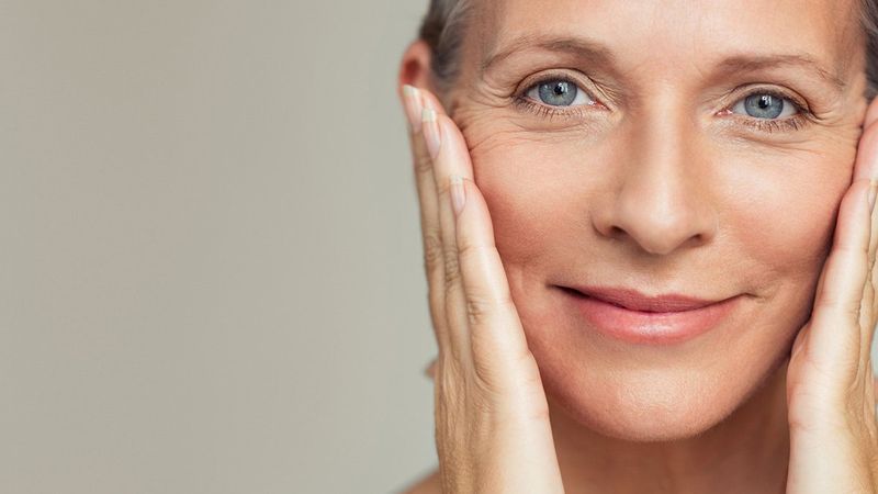 Kadınları erken yaşlandıran 6 hormon