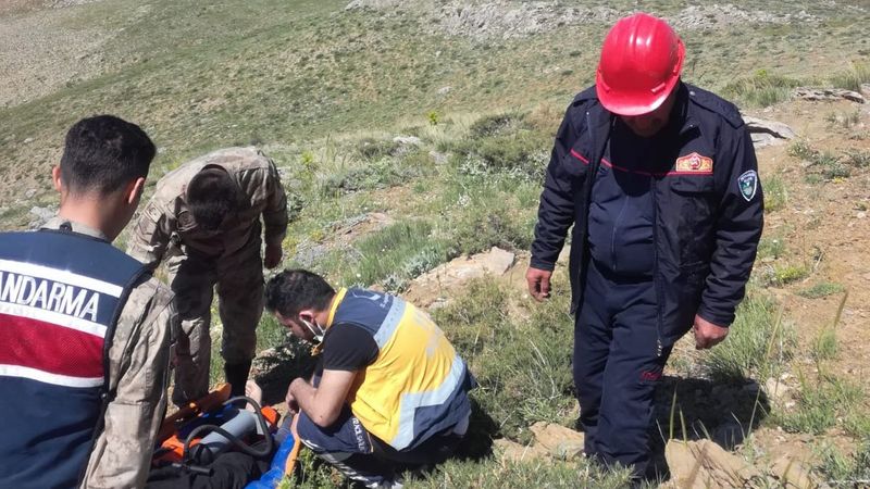 Malatya'da mantar toplamaya gitti, kayalıklardan düştü