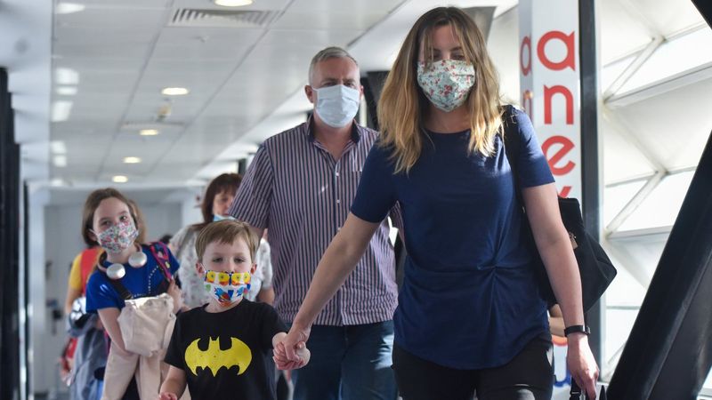 Antalya'ya gelen turist sayısı yarım milyonu aştı