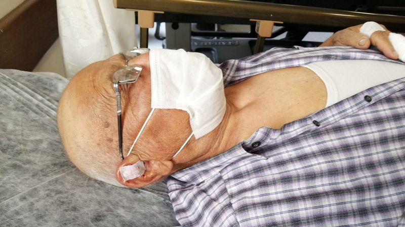 Antalya'da cenazesine katıldığı kadının eşi tarafından dövüldü