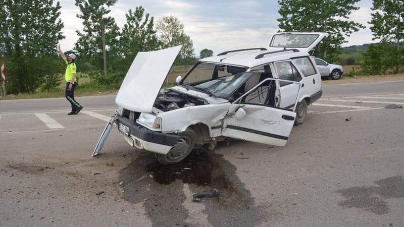 Sinop’ta kaza: LPG tankeri yola fırladı