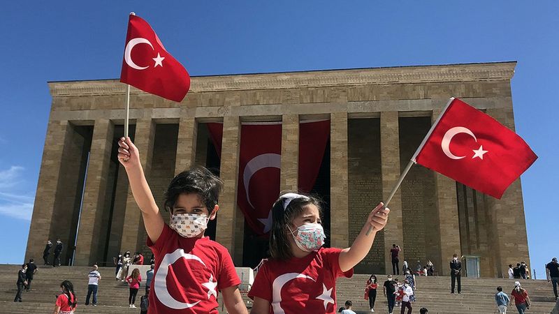 19 Mayıs Gençlik ve Spor Bayramı, ülke genelinde sevinçle kutlanıyor